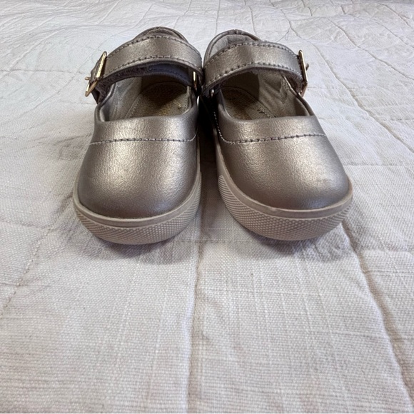 See Kai Run Lucia Gold Mary Jane Leather Toddler Shoe Size 6 - Picture 4 of 8